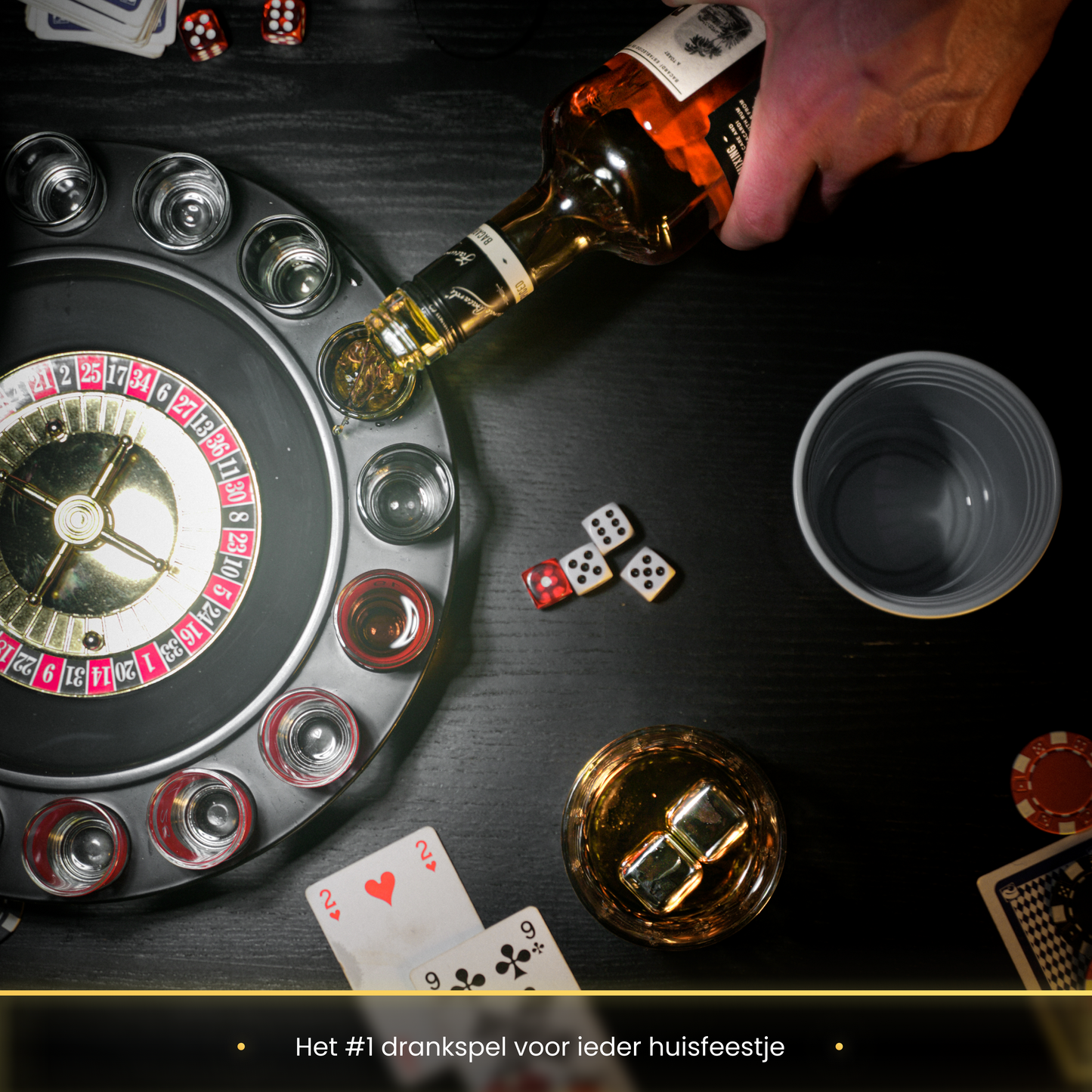 2BEHOME Luxe Drankspel Roulette Incl. 16 shotglaasjes - Drank spelletjes - Spelletjes voor volwassenen