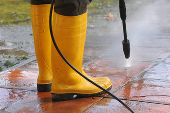 Schoonmaken met een hogedrukreiniger: slim, veilig en zonder schade