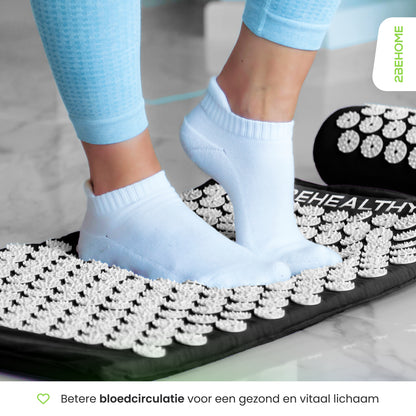 2BEHEALTHY® Stevige Spijkermat met Kussen en Triggerpoint Bal - 70 x 41 cm - Shakti Mat - Acupressuur mat
