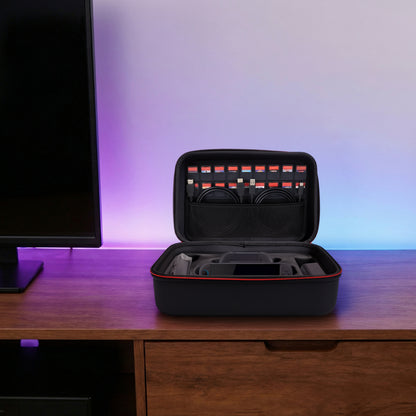Beschermhoes Nintendo Switch 2 groot met opbergruimte voor console, games en accessoires op tafel.